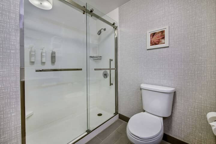 Bathroom shower